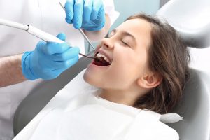 دندانپزشکی طرف قرارداد بیمه آرمان در تهران
